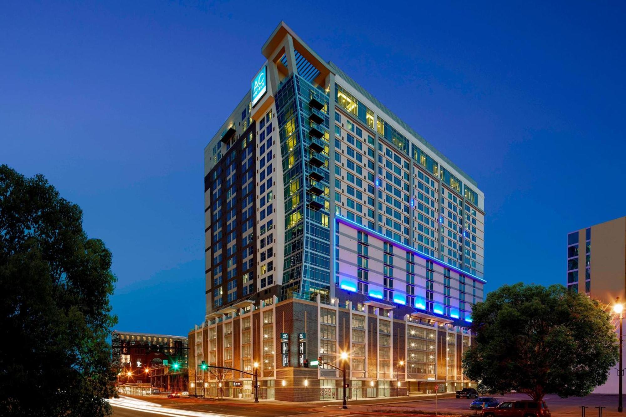 By Marriott Downtown/convention Center