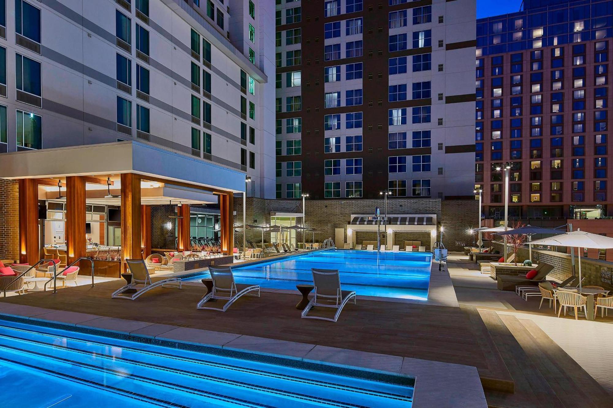 By Marriott Downtown/convention Center